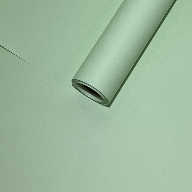 Пленка матовая однотонная двухсторонняя светло-салатовый 48см*10м±5% 65мкм