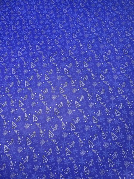 Упаковочная новогодняя бумага Елочки синяя 70см/60пл/10м