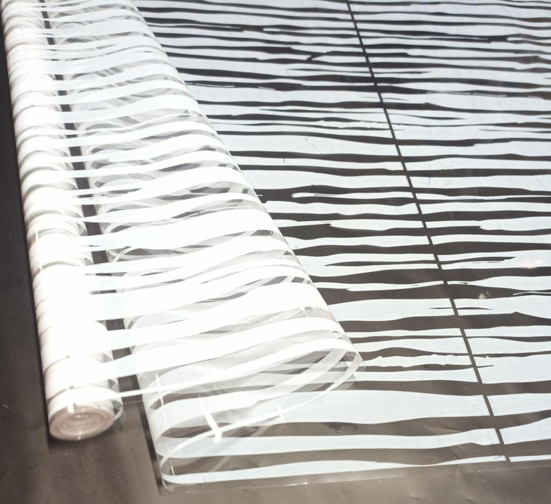 Пленка Зебра белая 70см*200гр ± 5%