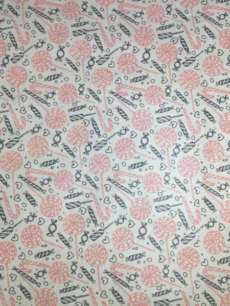 Упаковочная новогодняя бумага Конфеты красно-черная 70см/60пл/10м