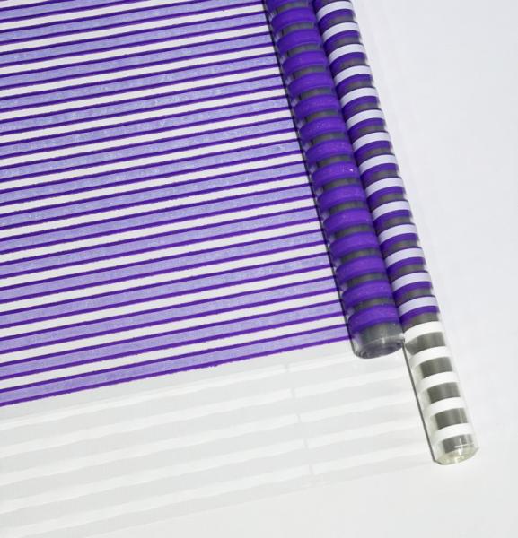 Пленка прозрачная двухцветная с рисунком Полоски бело-сиреневая 70см*10ярд ± 5%