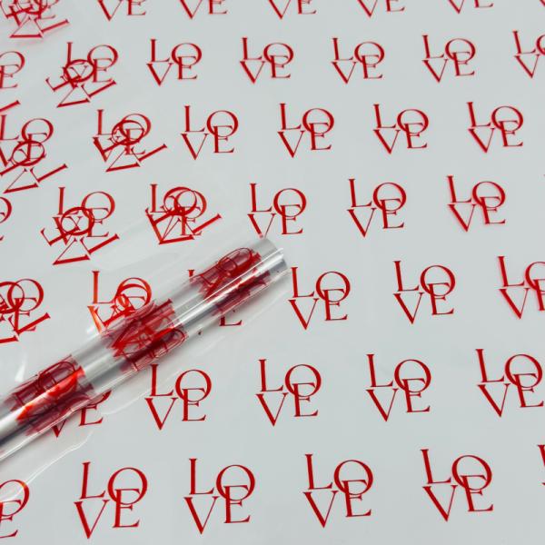 Пленка прозрачная LOVE красная 70см*200гр ± 5%