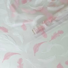 Пленка матовая Перья белый/бледно-розовый 60см 50мкм 10м