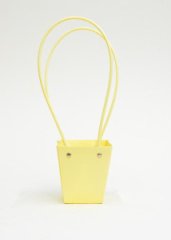 Сумка-трапеция с пластиковыми ручками 9*6,5*10cm, цв. матовый кремовый