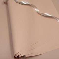 Пленка матовая однотонная двухсторонняя королевско-розовая 10 листов 58*58 50мкр