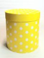 Коробка круглая (21*21) с рис. Горох белый на желтом