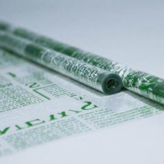 Пленка прозрачная двухцветная с рисунком Газета бело-салатовая 70см*10ярд ± 5%