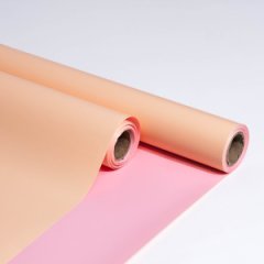 Пленка матовая Корея двухсторонняя персиковый/бледно розовый 48см*10м 60мкр