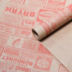 Крафт бумага Винтажная газета красная на коричневом фоне 70см*10 м (80 гр/кв.м)