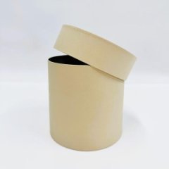 Коробка круглая 13,5*13,5 .ванильный крем