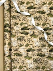 Крафт бумага 23 февраля техника хаки на коричневом 700мм/60гр/10м ± 5%