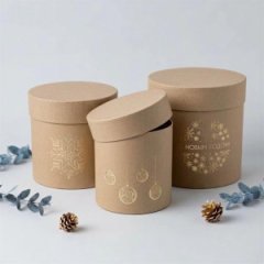 Набор шляпных коробок 3в1 крафт с тиснением Снежинки золото, 18*18 ‒13*13 см