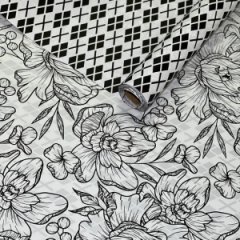 Пленка матовая двухсторонняя Фаворит ромбы черные 58см/10м±5%/50мкр