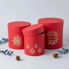 Набор шляпных коробок 3в1 красный с тиснением Снежинки  золото,18*18/16*16/13*13