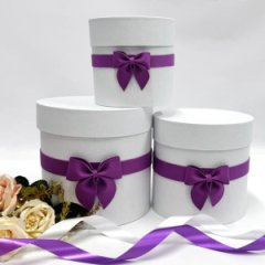 Коробки круглые Набор из 3х (13*13/16*16/18*18) с бантиком Белый