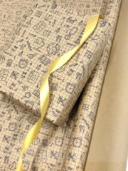 Крафт бумага Школьная пора коричневый/синий на коричневом фоне 720мм*10 м ± 5%