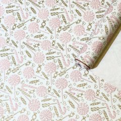 Упаковочная новогодняя бумага Конфеты красно-золотая 70см/60пл/10м