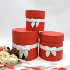 Коробки круглые Набор из 3х (13*13/16*16/18*18) с бантиком Красный