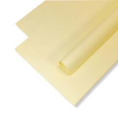 Пленка матовая Корея однотонная двухсторонняя Морской бриз Сливочно-желтый 10 листов 58*58 50мкр