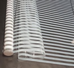 Пленка Полоски белая 70см*10ярд ± 5%