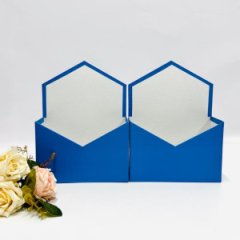 Конверт 180*240*70 из картона под композицию синий