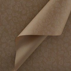 Крафт бумага Праздник белый на коричневом фоне 70см/60гр/10м± 5%