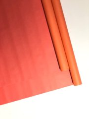 Бумага матовая 60 мкр двухсторонняя .красный/оранжевый 70 см*9 м ± 5%